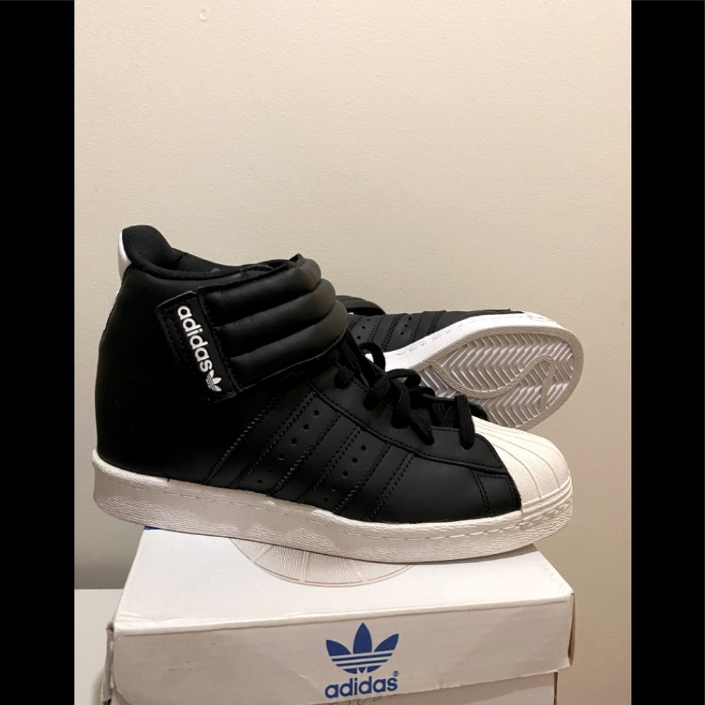 Brand new superstar adidas strap